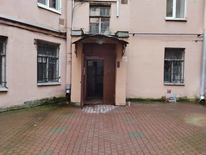 Нежилое помещение 35 кв.м. у ст.м. "Спортивная"